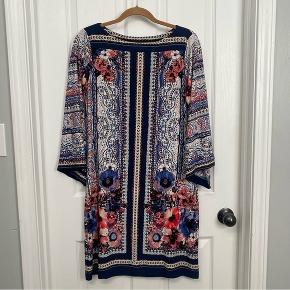 Beige by ECI Women's Floral Paisley Boho Shift Dress Size 8 - Picture 1 of 9